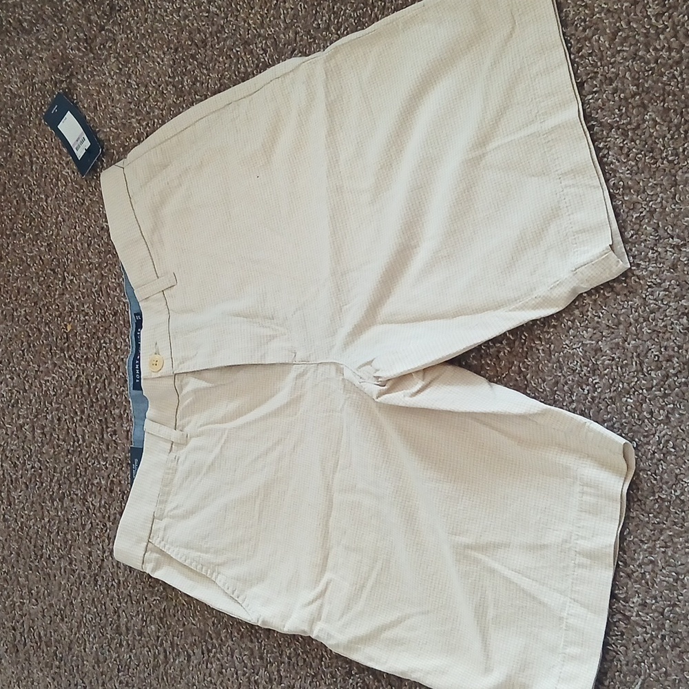 Tommy Hilfiger custom fit coupe sur measure tan shirts size W32